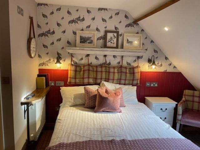 The Golden Pheasant Inn Burford Kültér fotó